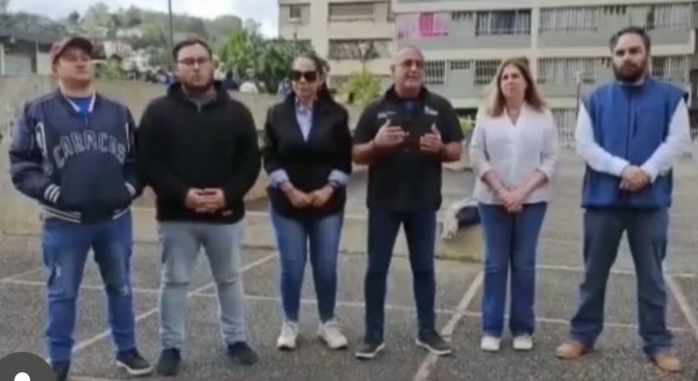Concejales de Los Salias se abocaron a la atención de los vecinos afectados de Residencias Los Altos