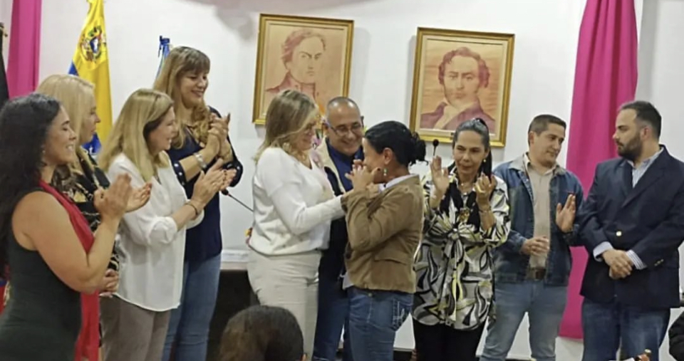 Concejo Municipal de Los Salias condecoró a las mujeres en su día