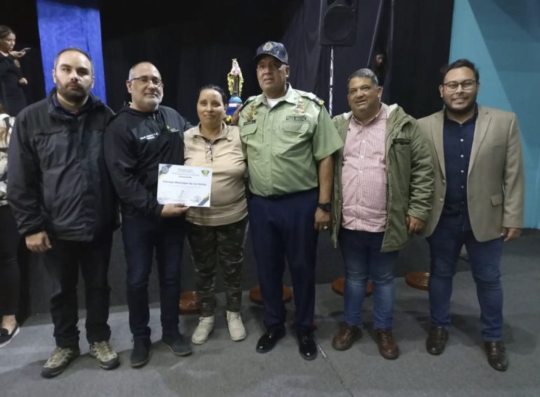 Realizan acto de Ascensos a profesionales policiales