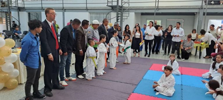 Los Salias realizó el examen de Ascensos de Cinturón