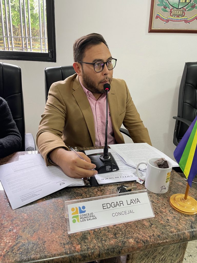 «Han pasado 667 días sin aumento real de salarios», denunció Edgar Laya, concejal de Los Salias