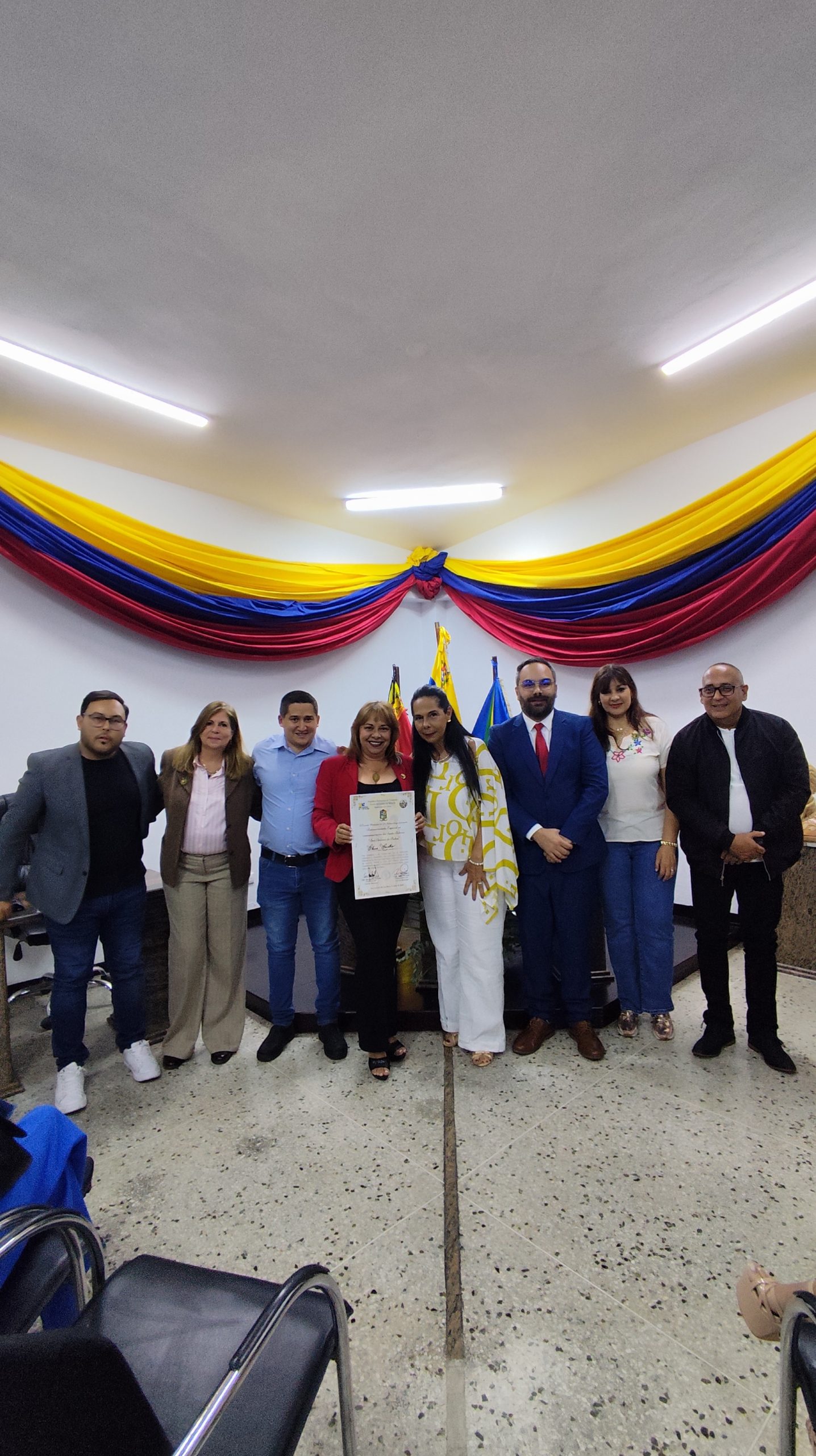 EL CONCEJO MUNICIPAL DE LOS SALIAS REALIZÓ SESIÓN SOLEMNE EN CONMEMORACIÓN AL SANTO PATRONO «SAN ANTONIO DE PADUA»
